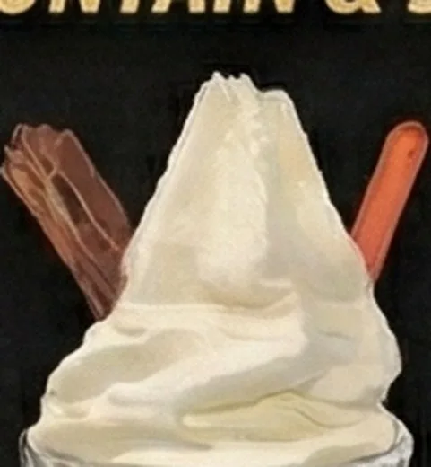 Tub with Flake
